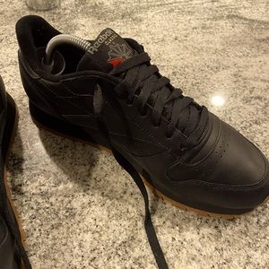 Classic leather men’s shoes black/gum